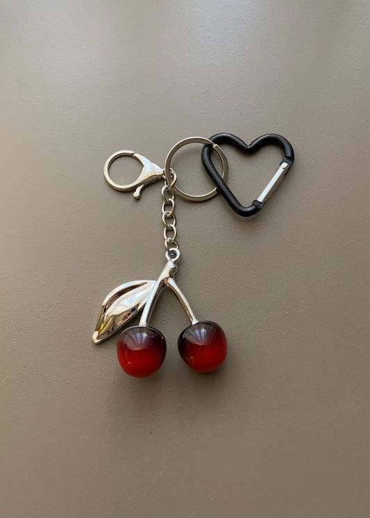 Gümüş Kiraz Charm